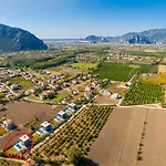 Βίλα Grand Yasar 4 *