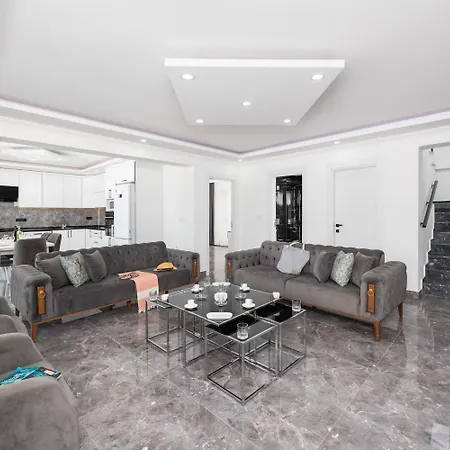 Grand Yasar 4 Villa Okcular