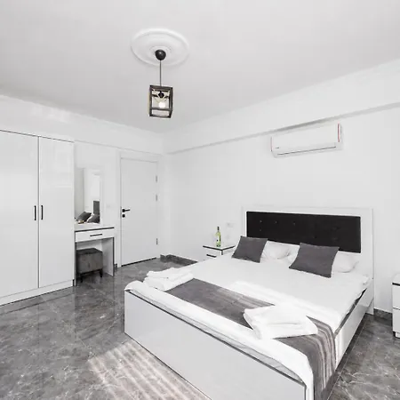 Villa Grand Yasar 4 *