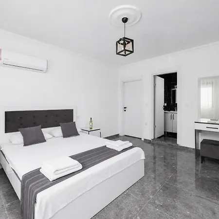 Grand Yasar 4 Okcular