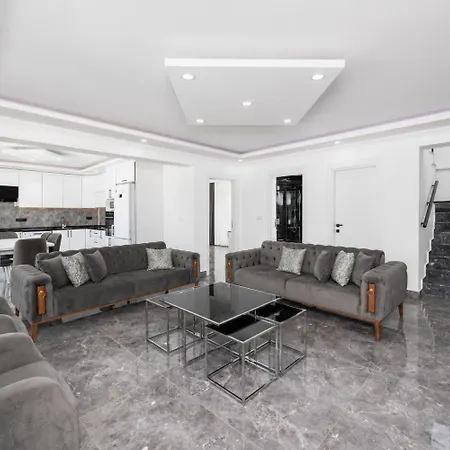 Villa Grand Yasar 4 Okcular
