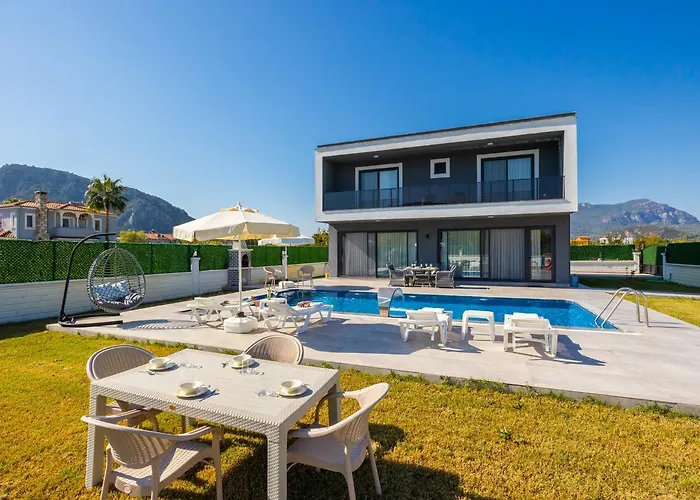 ヴィラ Grand Yasar 4 *